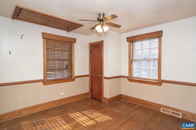 5930 RAILROAD AVE, Crozet, VA 22932