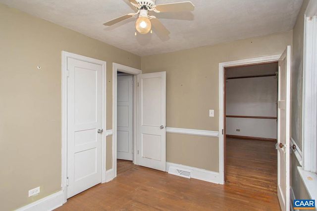 5930 RAILROAD AVE, Crozet, VA 22932