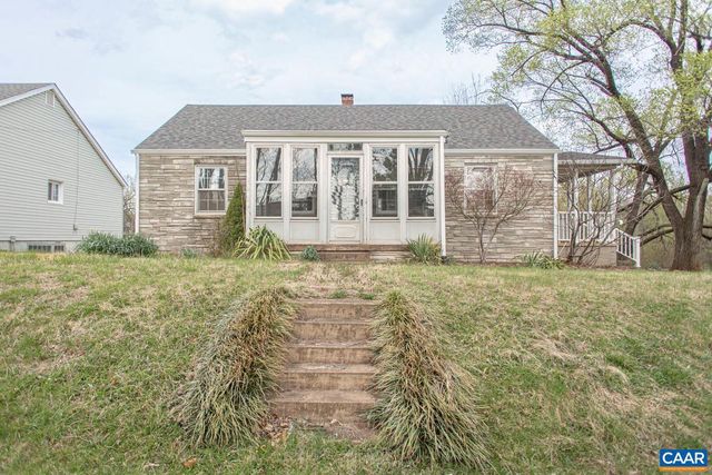 5930 RAILROAD AVE, Crozet, VA 22932