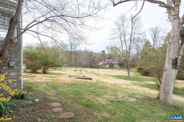 5930 RAILROAD AVE, Crozet, VA 22932