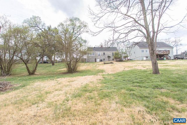 5930 RAILROAD AVE, Crozet, VA 22932