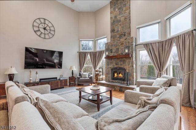 237 Musconetcong River Road, Lebanon Twp., NJ 07882