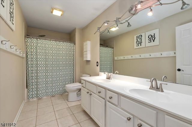 237 Musconetcong River Road, Lebanon Twp., NJ 07882