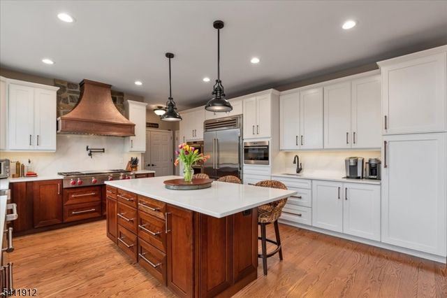 237 Musconetcong River Road, Lebanon Twp., NJ 07882