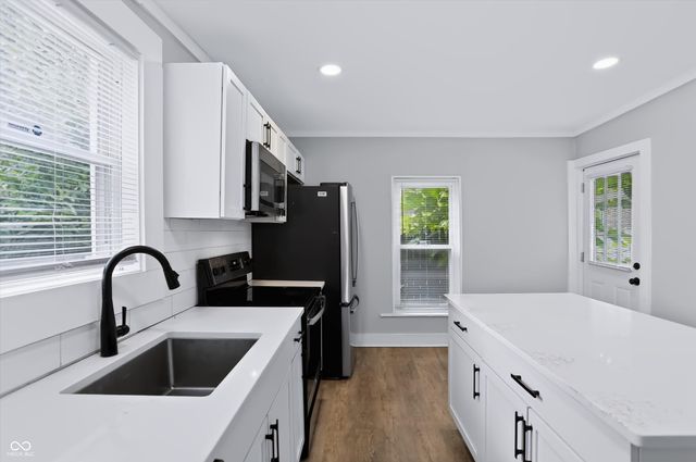 1033 S Randolph Street, Indianapolis, IN 46203