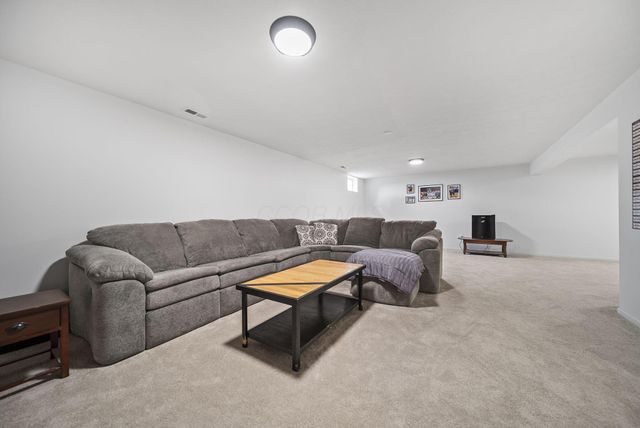 233 Bollingen, Blacklick, OH 43004