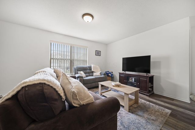 233 Bollingen, Blacklick, OH 43004