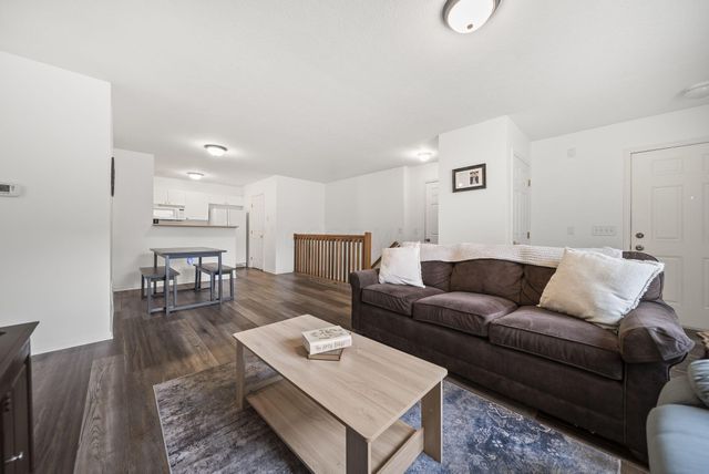233 Bollingen, Blacklick, OH 43004