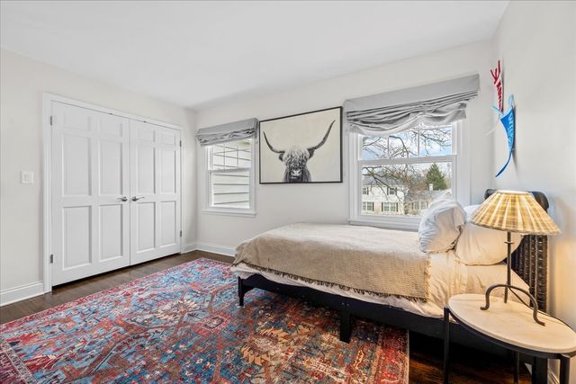 520 Standish Drive, Deerfield, IL 60015