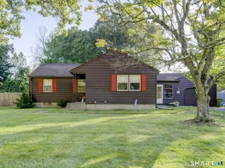 67 Mayflower Road, Windsor, CT 06095