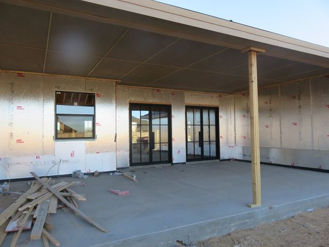 5605 E County Rd 95, Midland, TX 79706