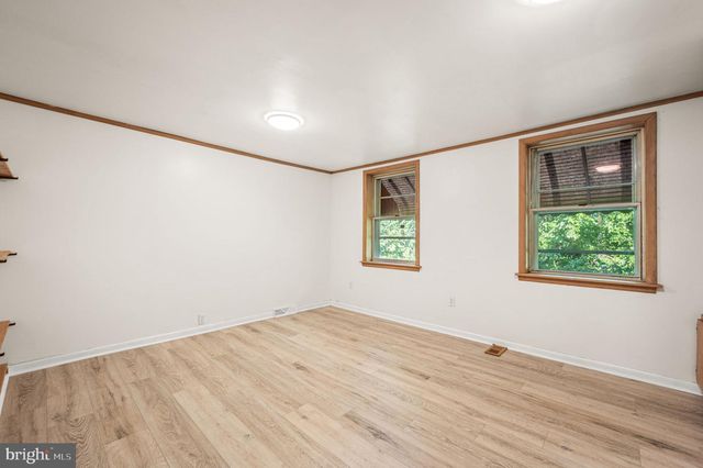 245 W 21ST ST, Chester, PA 19013
