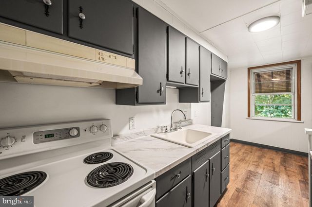 245 W 21ST ST, Chester, PA 19013