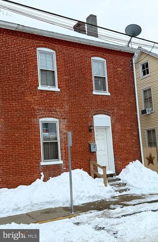 29 W GRAMBY ST, Manheim, PA 17545