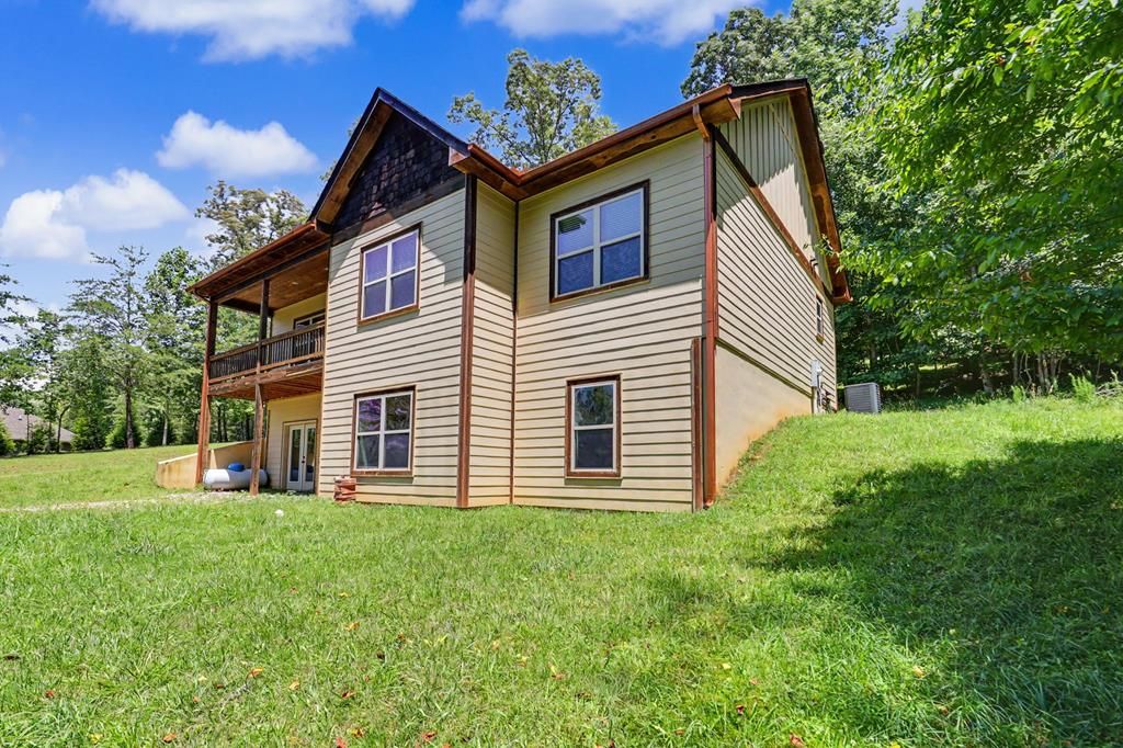 2057 Gallatin Road, Young Harris, GA 30582