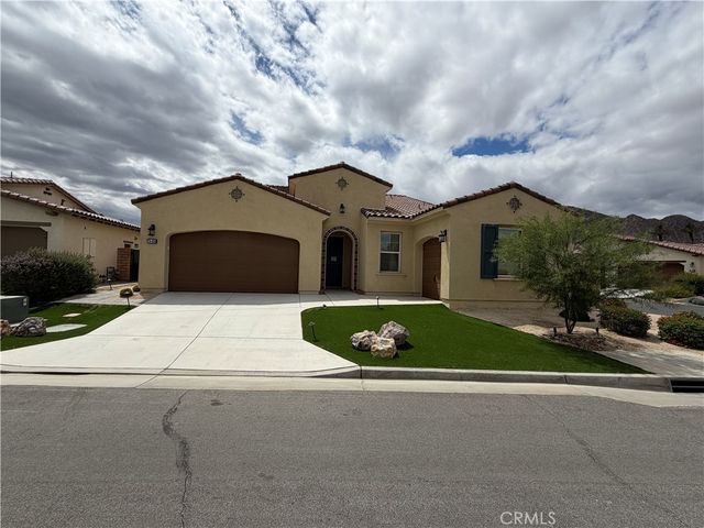 79699 Via San Mateo, La Quinta, CA 92253