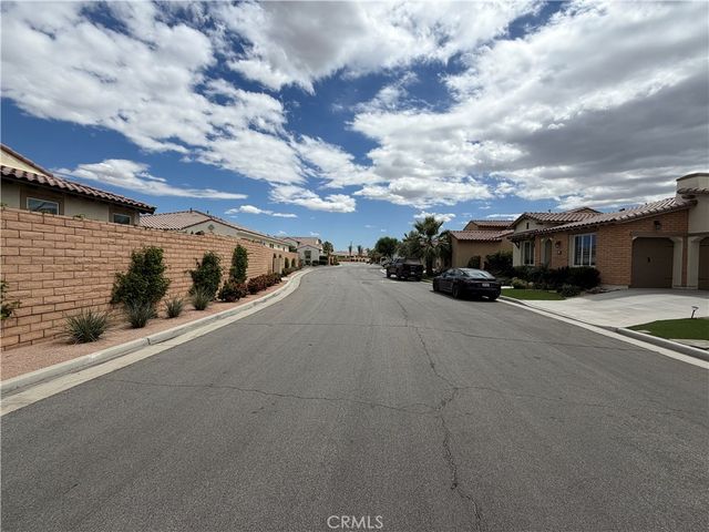 79699 Via San Mateo, La Quinta, CA 92253