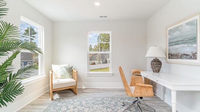 605 Asiatic Ct, Conway, SC 29526