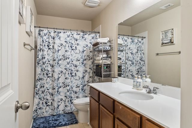 2508 Glen Hollow Drive, Lancaster, TX 75134