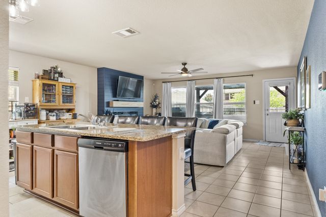 2508 Glen Hollow Drive, Lancaster, TX 75134
