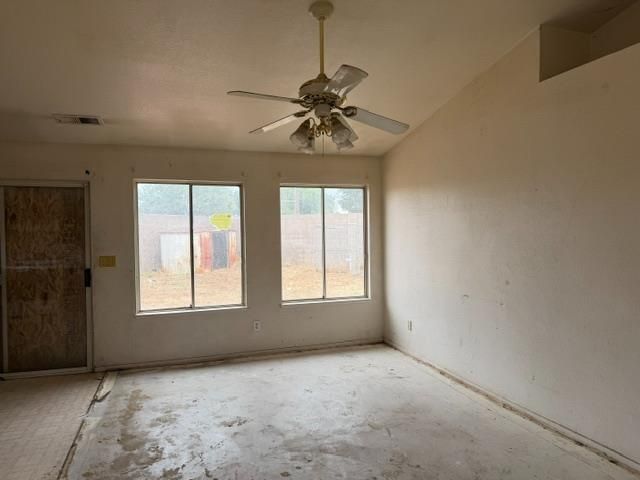 1299 Moonlight Dr, Ceres, CA 95307