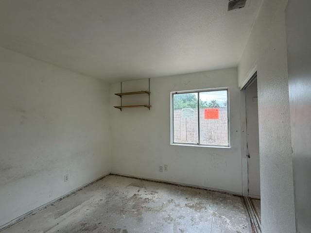 1299 Moonlight Dr, Ceres, CA 95307