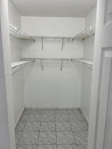 8095 NW 8th St 103, Miami, FL 33126