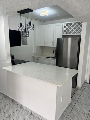 8095 NW 8th St 103, Miami, FL 33126