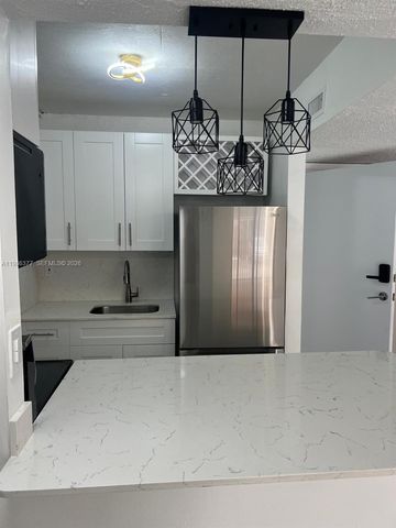 8095 NW 8th St 103, Miami, FL 33126