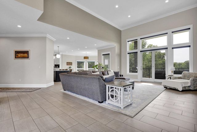 7074 S Ainger Road, Walton Twp, MI 49076