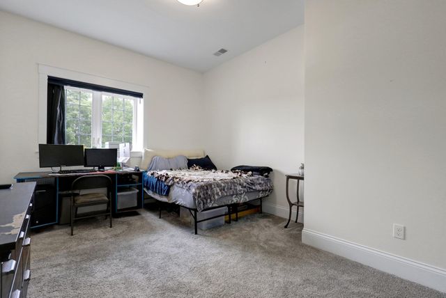 7074 S Ainger Road, Walton Twp, MI 49076