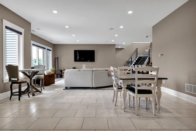 7074 S Ainger Road, Walton Twp, MI 49076