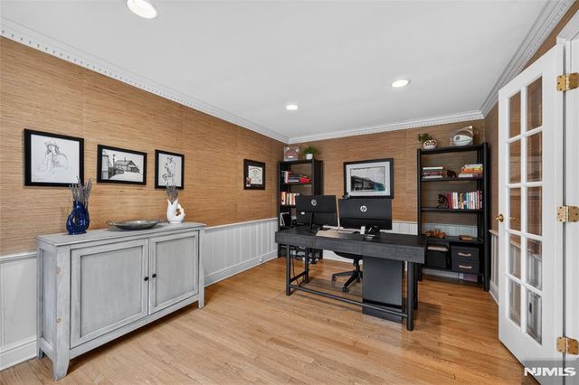 241 Avondale Road, Ridgewood, NJ 07450