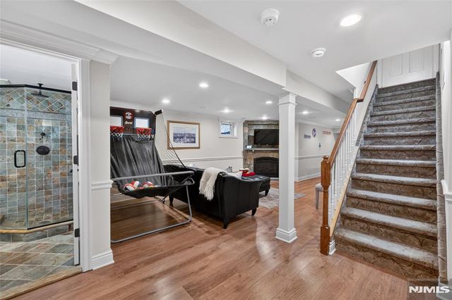 241 Avondale Road, Ridgewood, NJ 07450