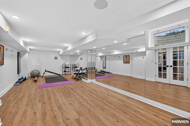 241 Avondale Road, Ridgewood, NJ 07450