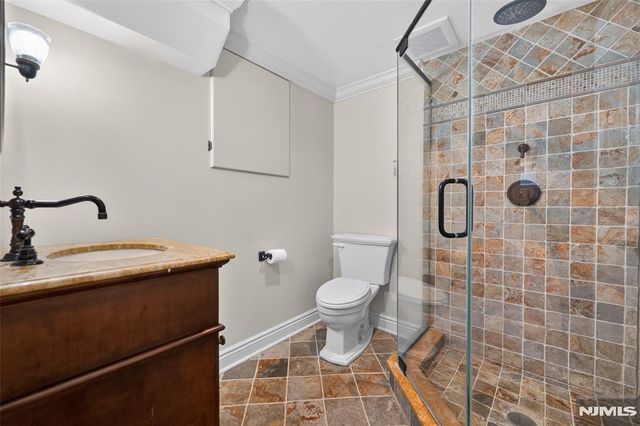 241 Avondale Road, Ridgewood, NJ 07450