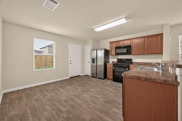 2610 Skyview Silver Drive, Houston, TX 77047
