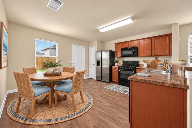 2610 Skyview Silver Drive, Houston, TX 77047