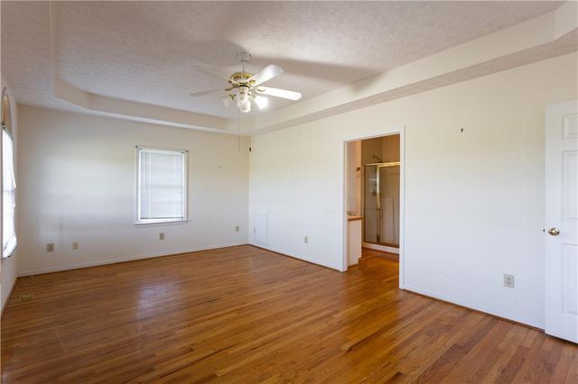 1643 PJ East Road, Covington, GA 30014