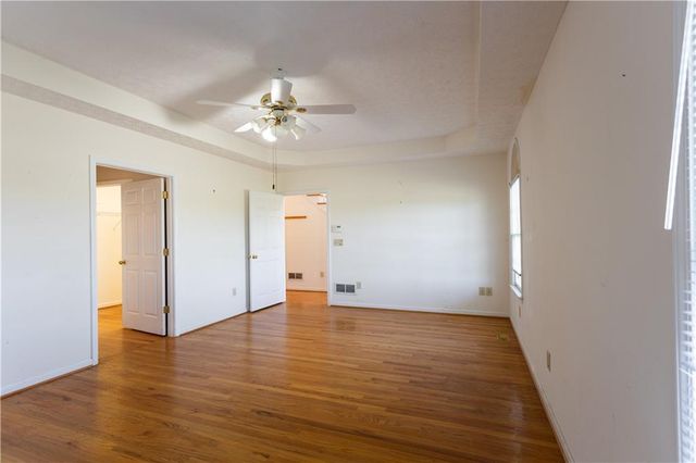 1643 PJ East Road, Covington, GA 30014