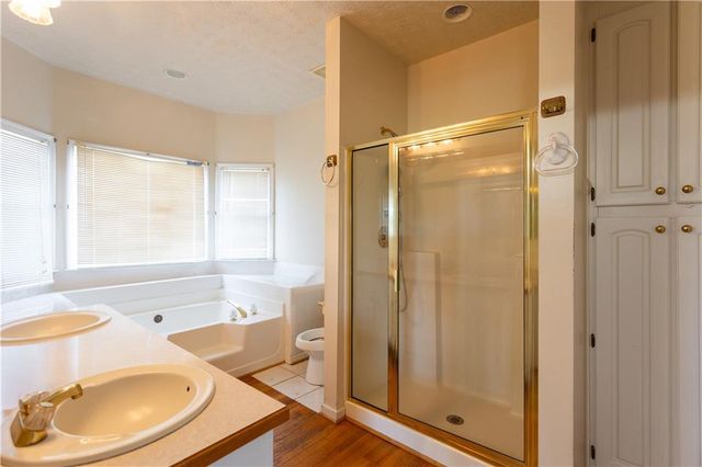 1643 PJ East Road, Covington, GA 30014