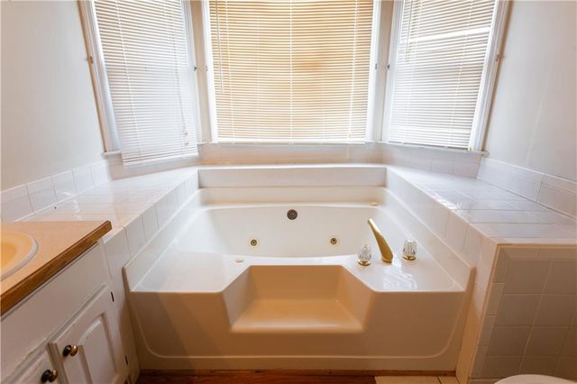 1643 PJ East Road, Covington, GA 30014