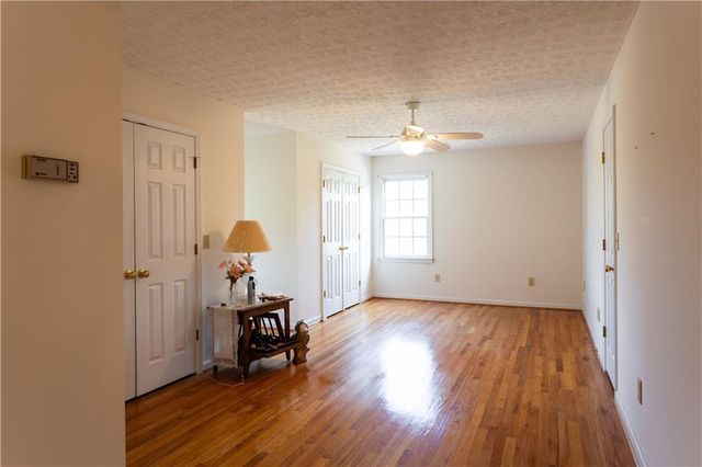 1643 PJ East Road, Covington, GA 30014