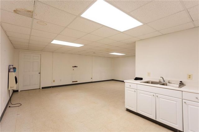 1643 PJ East Road, Covington, GA 30014