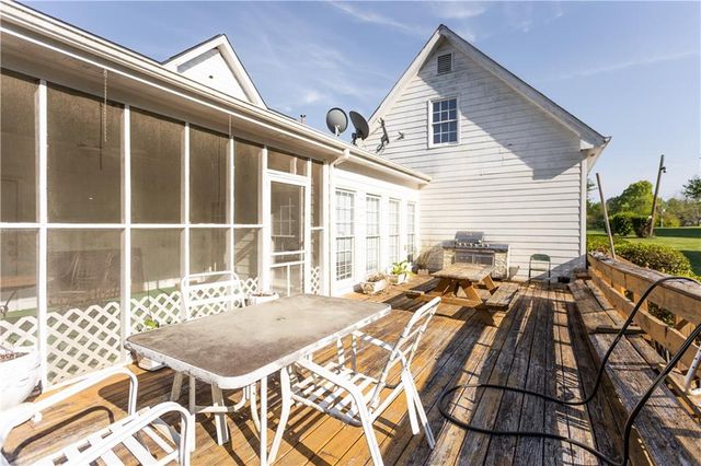 1643 PJ East Road, Covington, GA 30014
