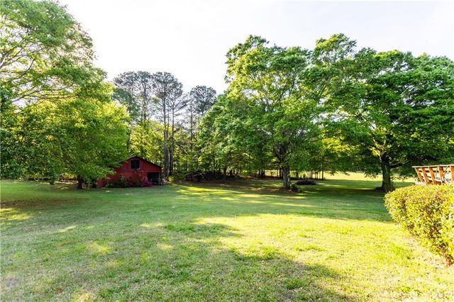1643 PJ East Road, Covington, GA 30014