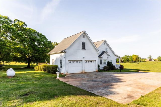1643 PJ East Road, Covington, GA 30014