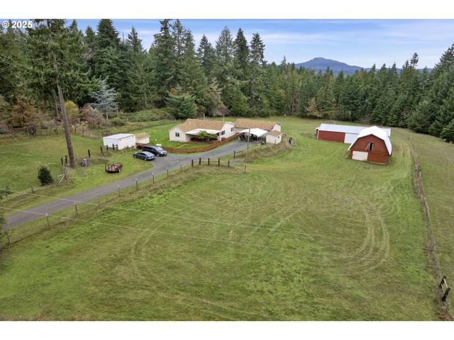 32253 DEBERRY Rd, Creswell, OR 97426