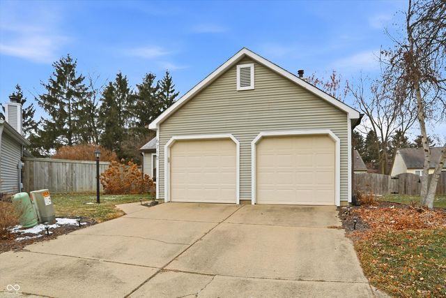 6710 Limerick Court, Indianapolis, IN 46250