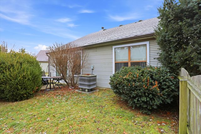 6710 Limerick Court, Indianapolis, IN 46250